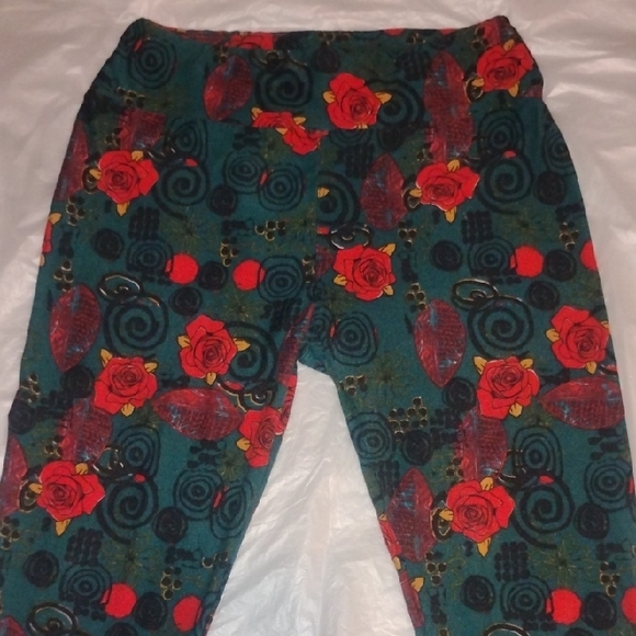 LulaRoe Women's Teal Floral Print Leggings. - Picture 2 of 6